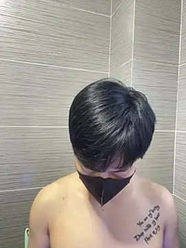 Snapshot of kimze7 chatting on 03-31-26, 10:10 kimze7 online show from 03-31-26, 10:10