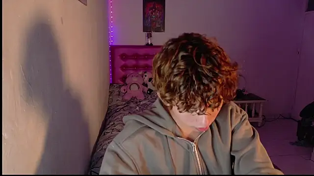 Dani Dancer online show from 12-23-25, 01:25