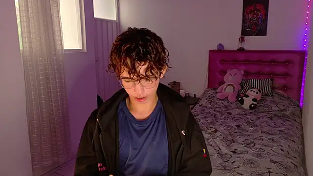 Dani Dancer online show from 01-13-26, 04:45