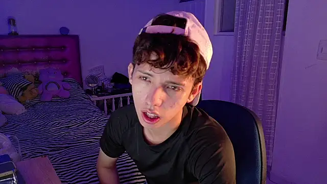 Dani Dancer online show from 02-25-26, 01:48