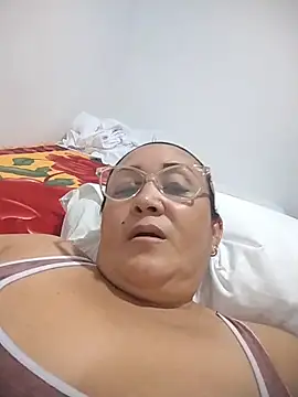 Snapshot of Nini_Love_ chatting on 03-06-26, 08:16 Nini Love online show from 03-06-26, 08:16