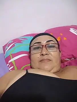 Snapshot of Nini_Love_ chatting on 03-14-26, 02:44 Nini Love online show from 03-14-26, 02:44