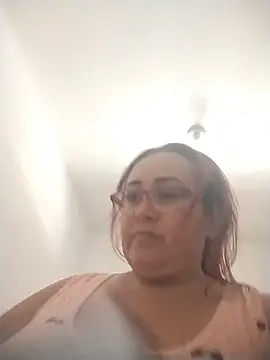 Snapshot of Nini_Love_ chatting on 03-25-26, 07:53 Nini Love online show from 03-25-26, 07:53