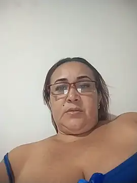 Snapshot of Nini_Love_ chatting on 04-04-26, 05:06 Nini Love online show from 04-04-26, 05:06