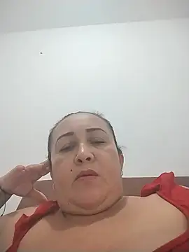 Nini Love  online show from 06-21-26, 04:26