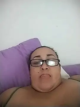 Nini Love  online show from 07-08-26, 07:40