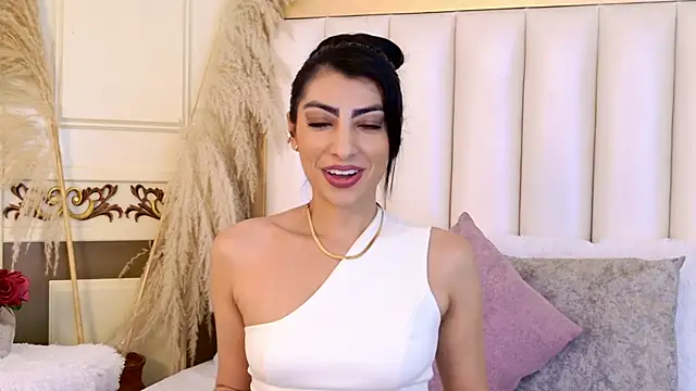 NinnaPiers online show from 04-09-26, 11:37