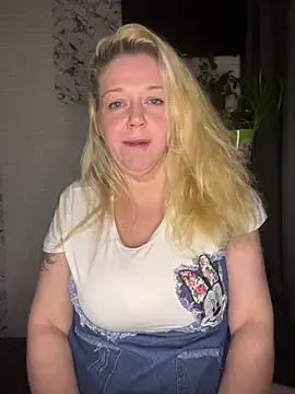 JenniferCarmen online show from 01-31-26, 09:46