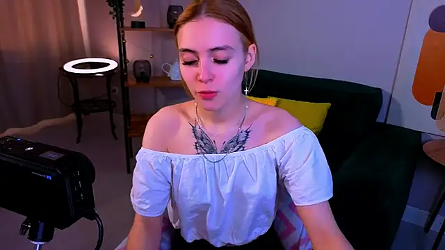 Bella xBaby online show from 03-13-26, 01:40