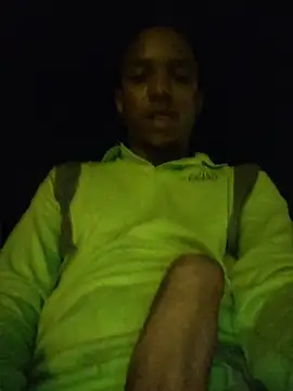 Snapshot of Andreskelly chatting on 04-10-26, 01:44 Andreskelly online show from 04-10-26, 01:44