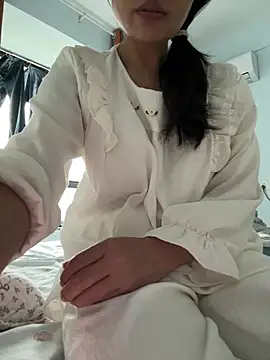 cmvoo online show from 04-28-26, 01:04