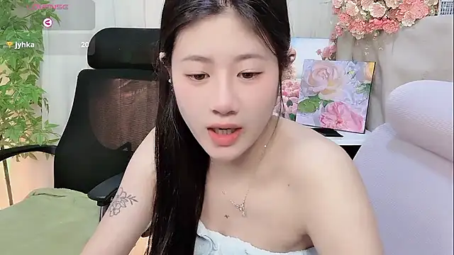 Yvonne-07 online show from 01-11-26, 01:27