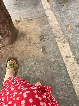 qwe522522 online show from 04-16-26, 07:09