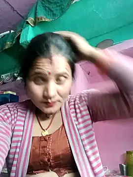 Snapshot of Kinjal_pande chatting on 12-19-25, 02:13 Kinjal pande online show from 12-19-25, 02:13