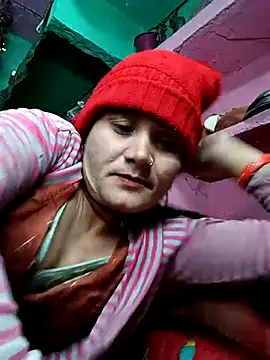 Snapshot of Kinjal_pande chatting on 12-21-25, 01:51 Kinjal pande online show from 12-21-25, 01:51