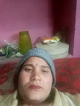 Snapshot of Kinjal_pande chatting on 12-22-25, 03:09 Kinjal pande online show from 12-22-25, 03:09