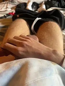 YoungVibe online show from 03-25-26, 01:50