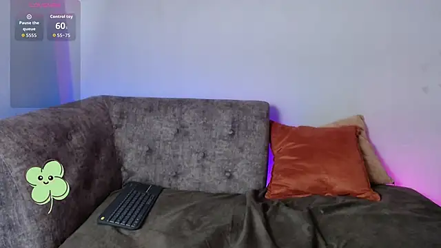 rosehoneil online show from 03-17-26, 08:34