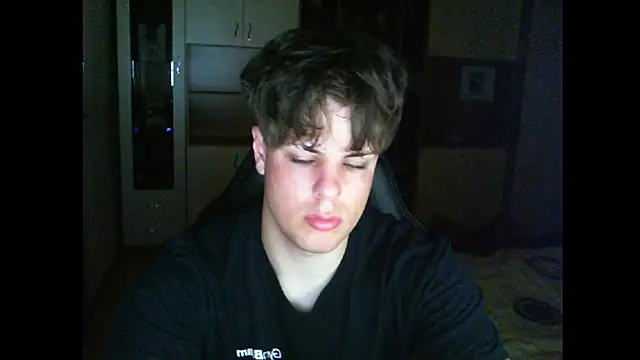GymGuy0505 online show from 05-19-26, 08:48