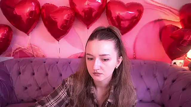 CyrenaLuxe online show from 02-11-26, 01:16