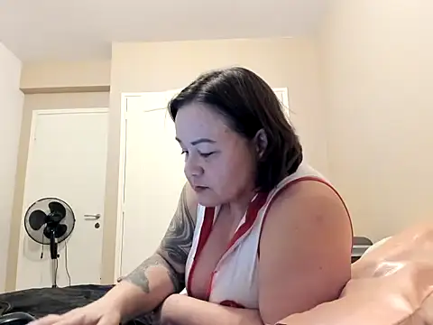 tantriquegirl06 online show from 01-08-26, 07:27