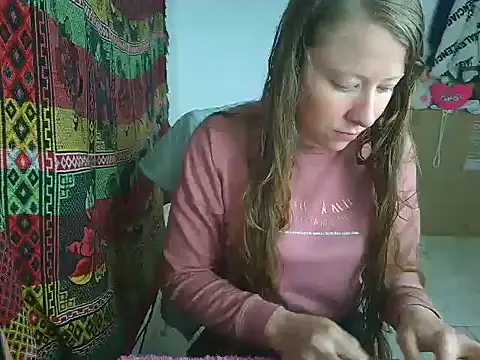 arianna blonde online show from 04-16-26, 09:15