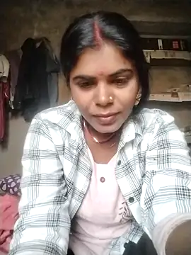 Snapshot of Sexy_Rajkumari123 chatting on 02-18-26, 02:18 Sexy Rajkumari123 online show from 02-18-26, 02:18