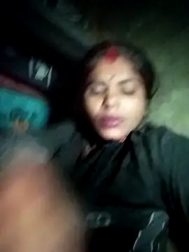 Snapshot of Sexy_Rajkumari123 chatting on 03-04-26, 01:28 Sexy Rajkumari123 online show from 03-04-26, 01:28