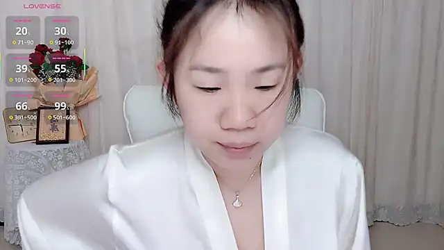 Snapshot of Darkn0t chatting on 04-29-26, 10:16 Darkn0t online show from 04-29-26, 10:16