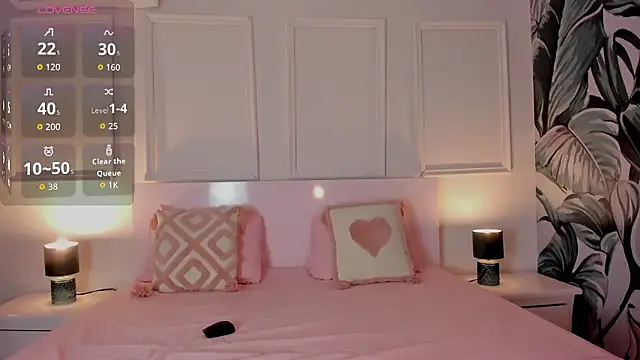 EVANGELIINE 21 online show from 01-06-26, 06:44