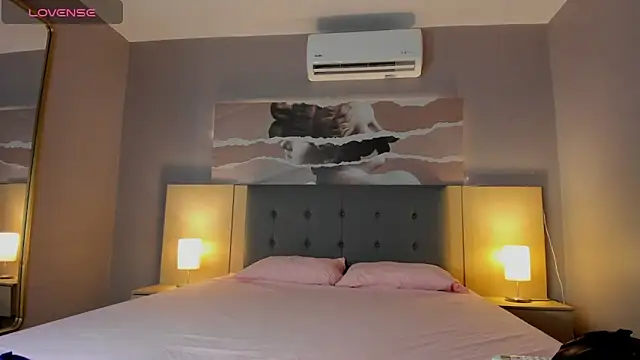 EVANGELIINE 21 online show from 02-12-26, 06:47