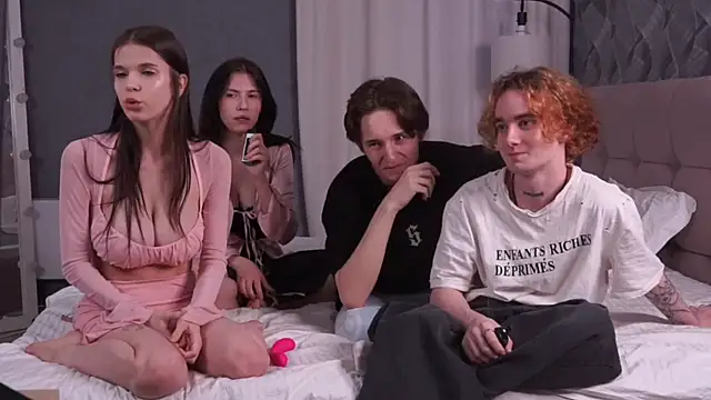 indulgencex   online show from 03-31-26, 02:39