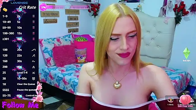 Snapshot of golden_girl01 chatting on 04-06-26, 07:26 golden girl01 online show from 04-06-26, 07:26