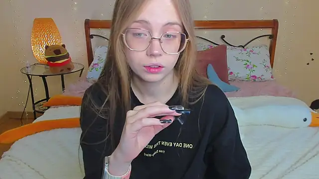 miya soft online show from 05-25-26, 01:44