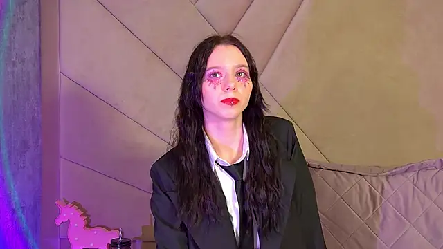 ArinaKubrick online show from 04-15-26, 07:58