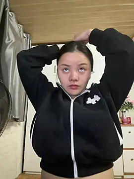 leo-kitty online show from 03-03-26, 02:56