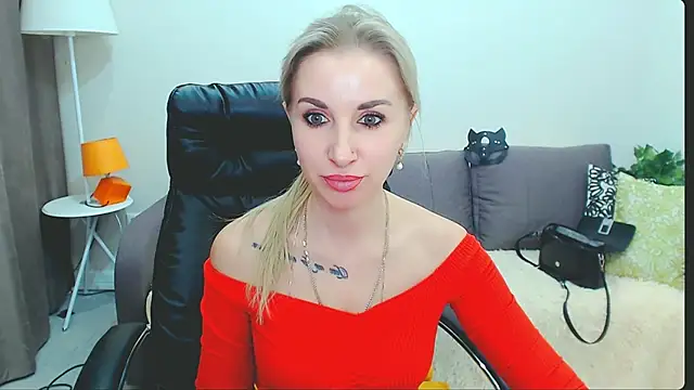 Hanna--Sweet online show from 03-16-26, 05:06