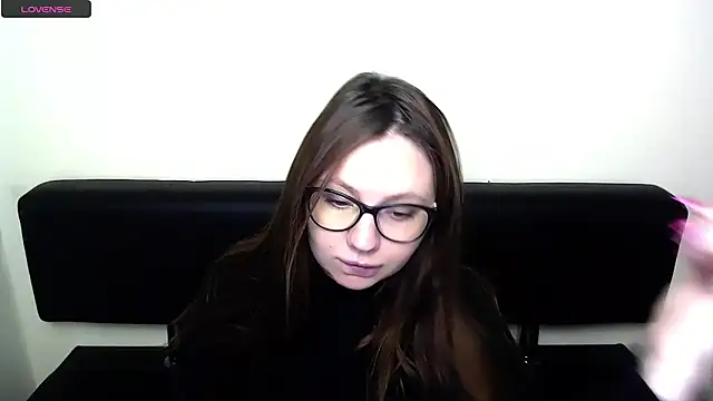 LiliaErmi online show from 04-11-26, 07:56