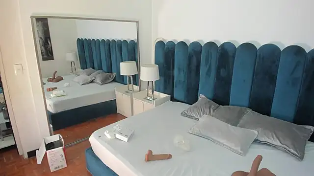 Scarlett  Noir online show from 04-14-26, 06:58