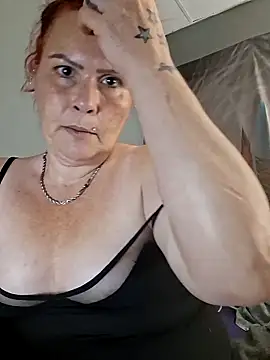 Goddessalizeee online show from 06-15-26, 02:25