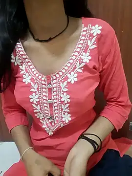 Snapshot of sexy_shital chatting on 07-16-26, 02:50 sexy shital online show from 07-16-26, 02:50