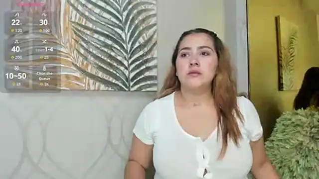 Snapshot of beautifulgirl4u_ chatting on 03-13-26, 02:18 beautifulgirl4u online show from 03-13-26, 02:18