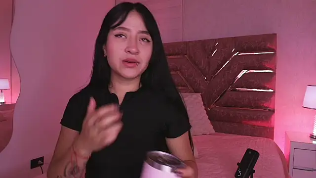 Snapshot of sofia_go_ chatting on 05-11-26, 12:00 sofia go online show from 05-11-26, 12:00