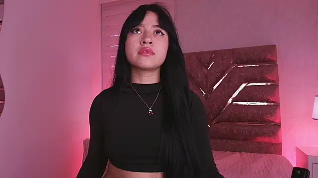 Snapshot of sofia_go_ chatting on 05-14-26, 12:01 sofia go online show from 05-14-26, 12:01