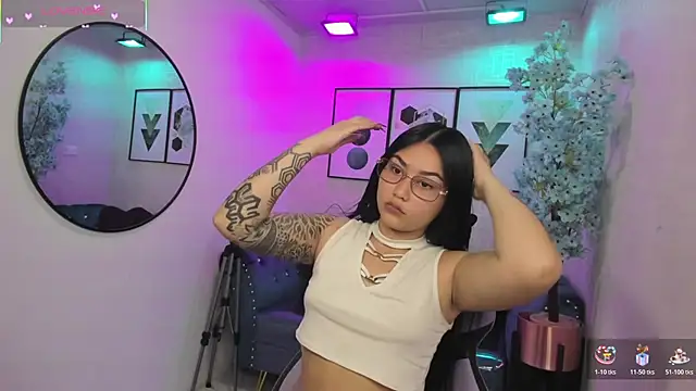 Carolina cherry online show from 05-28-26, 12:46