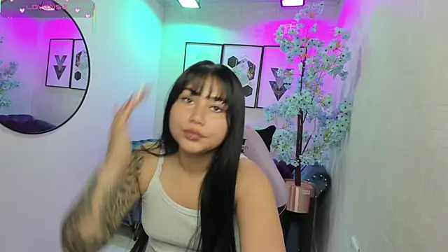 Snapshot of Carolina_cherry chatting on 06-26-26, 12:42 Carolina cherry online show from 06-26-26, 12:42