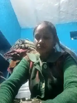 Snapshot of Akanksha_soni chatting on 12-20-25, 01:18 Akanksha soni online show from 12-20-25, 01:18