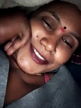 Snapshot of Akanksha_soni chatting on 01-10-26, 08:54 Akanksha soni online show from 01-10-26, 08:54