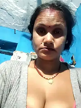 Snapshot of Akanksha_soni chatting on 01-12-26, 11:32 Akanksha soni online show from 01-12-26, 11:32