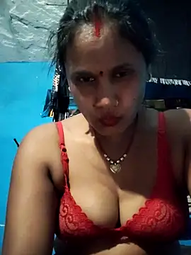 Snapshot of Akanksha_soni chatting on 02-13-26, 07:04 Akanksha soni online show from 02-13-26, 07:04